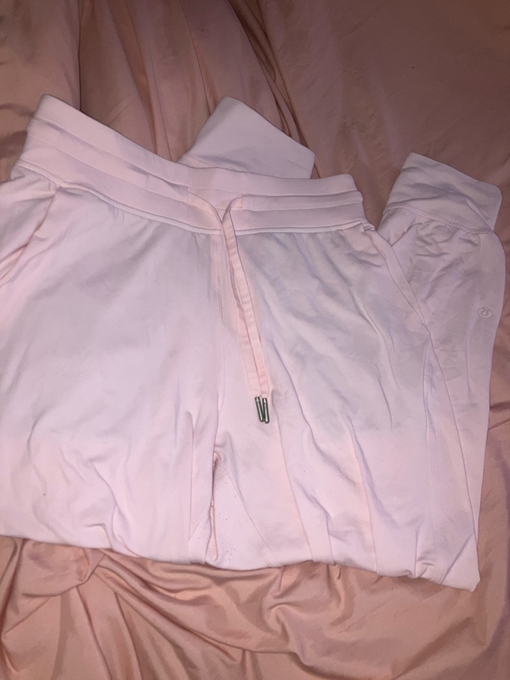 Like new Lululemon light  Pink Jogger Sweatpants - Soft